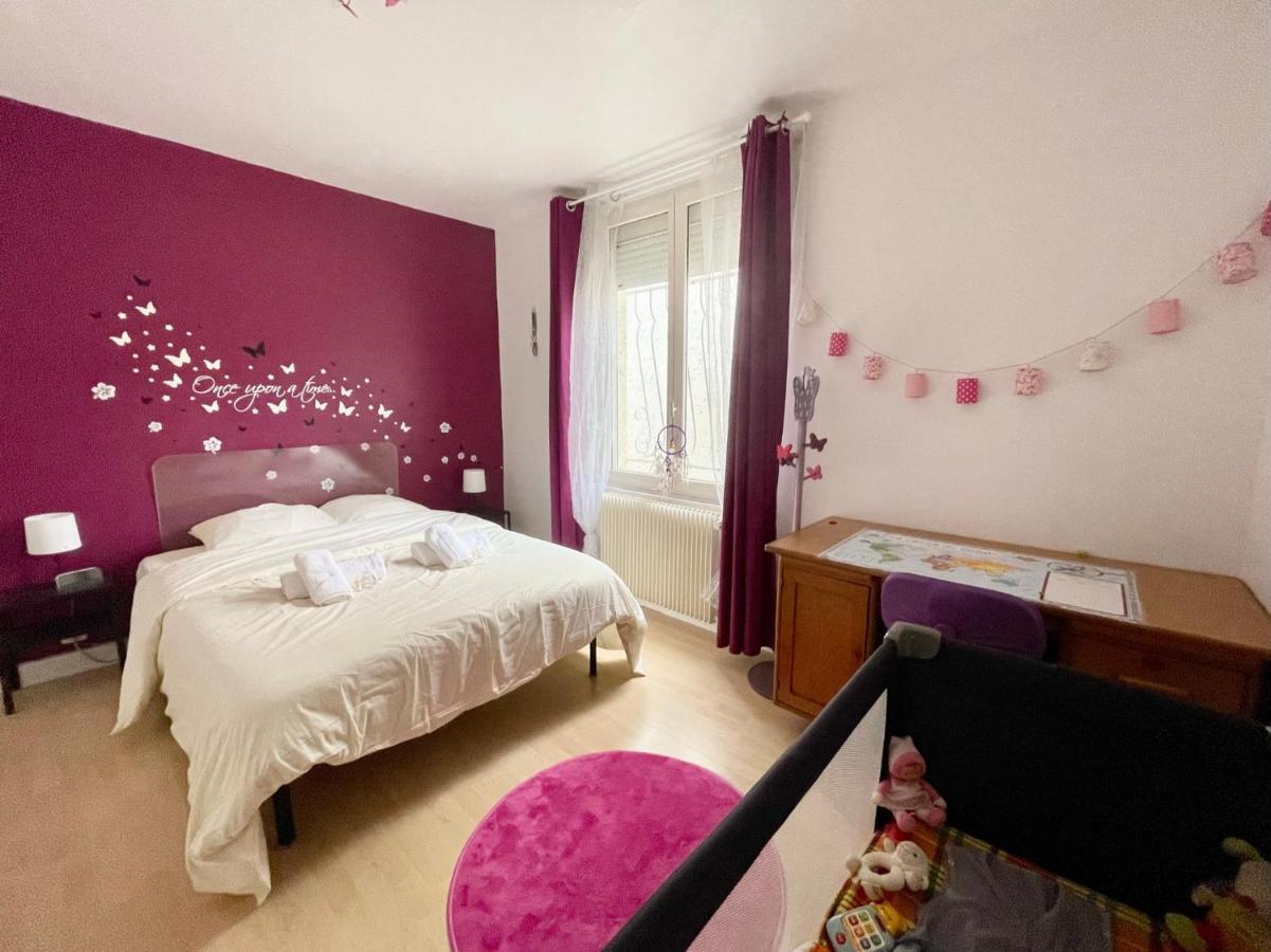 Hébergement de vacances La Casa - Charmante Maison Entre Paris & *